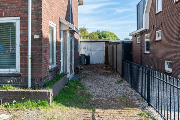 Hoekwoning te koop: Kruisweg 907, Hoofddorp