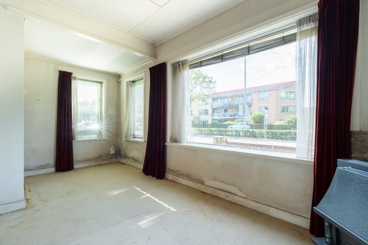 Hoekwoning te koop: Kruisweg 907, Hoofddorp