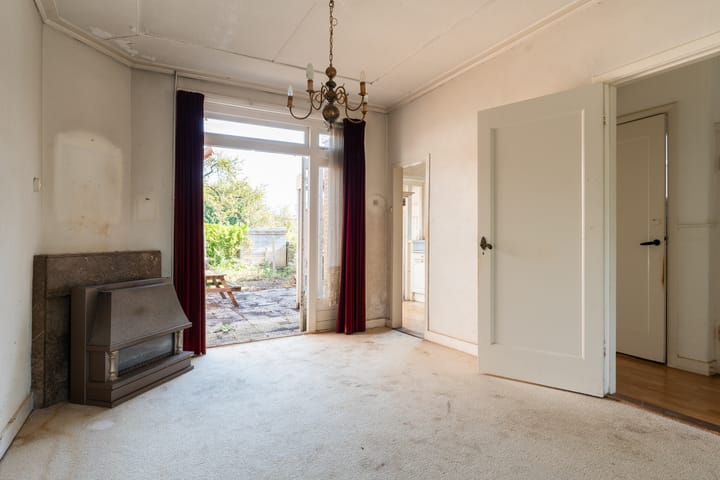 Hoekwoning te koop: Kruisweg 907, Hoofddorp