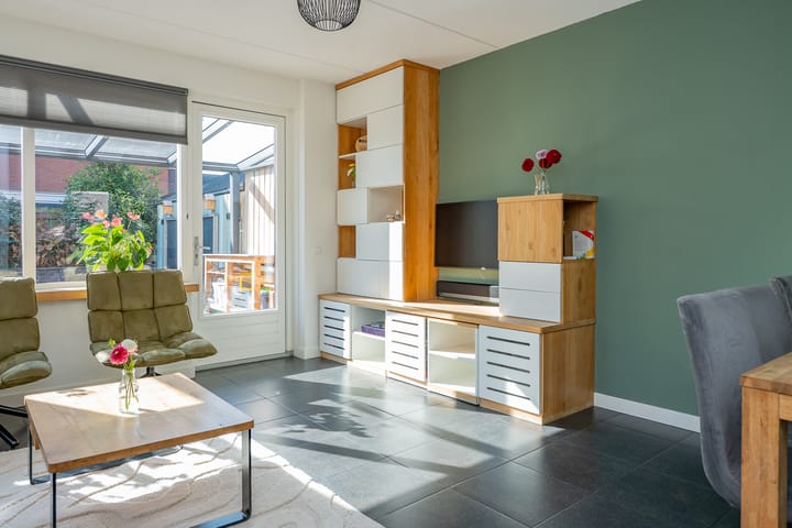 Hoekwoning te koop: Huisstede 16, Oldebroek