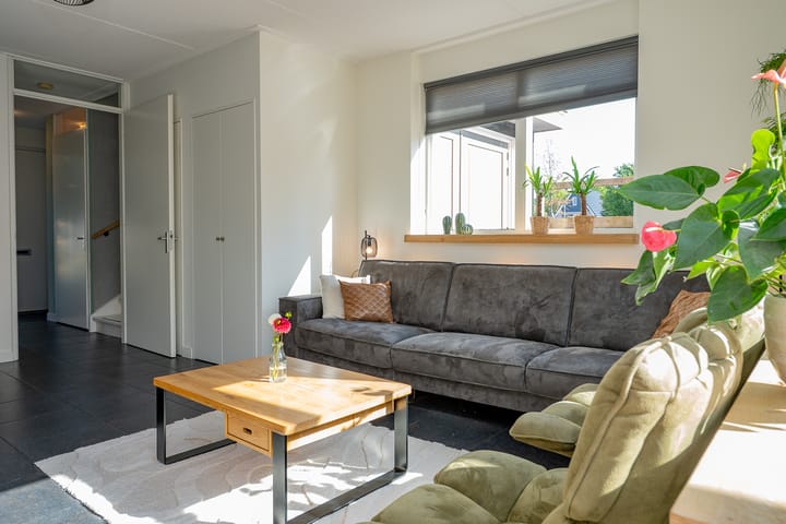 Hoekwoning te koop: Huisstede 16, Oldebroek
