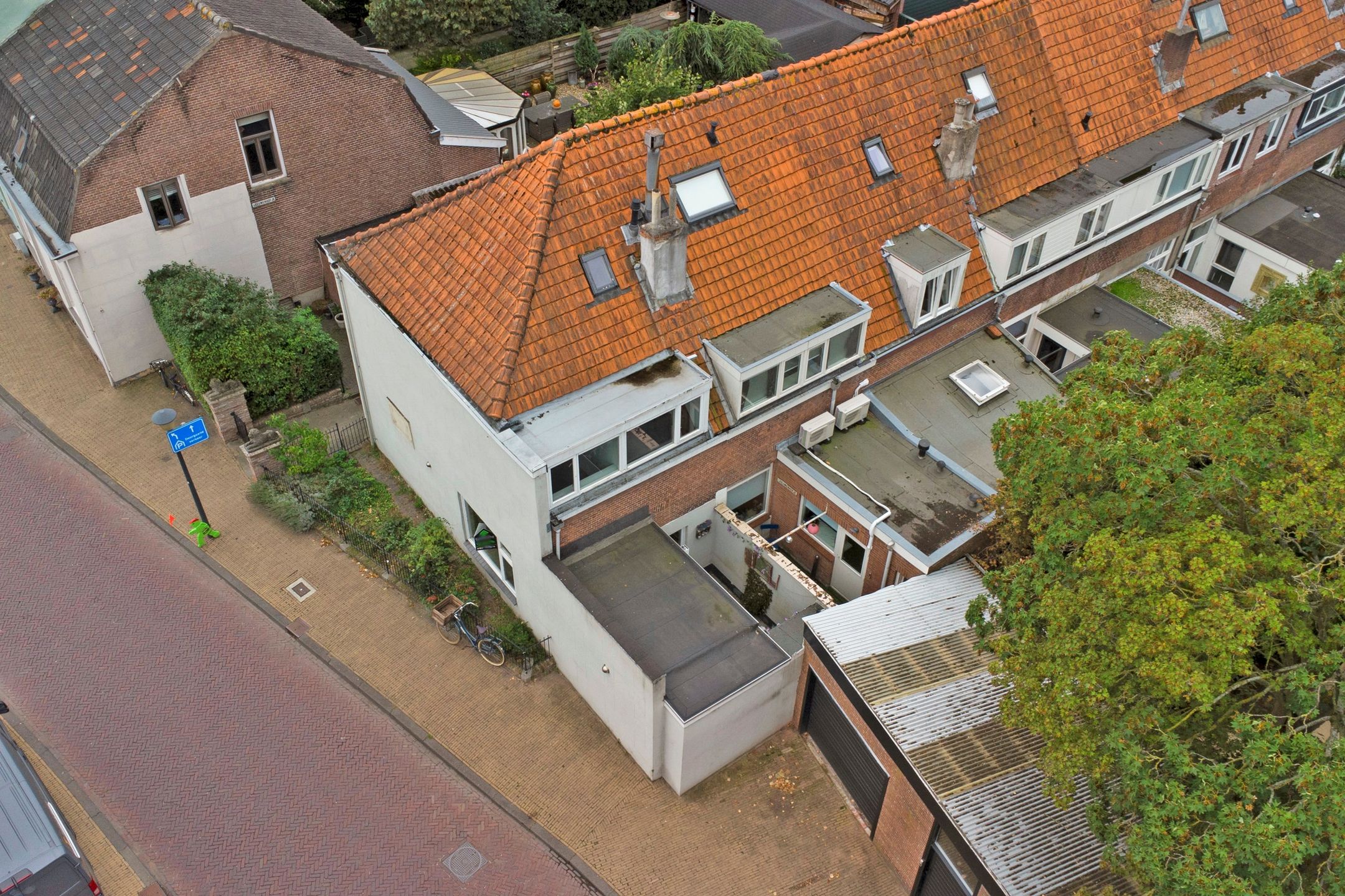 Foto 6 van Leeuwenhofje 2