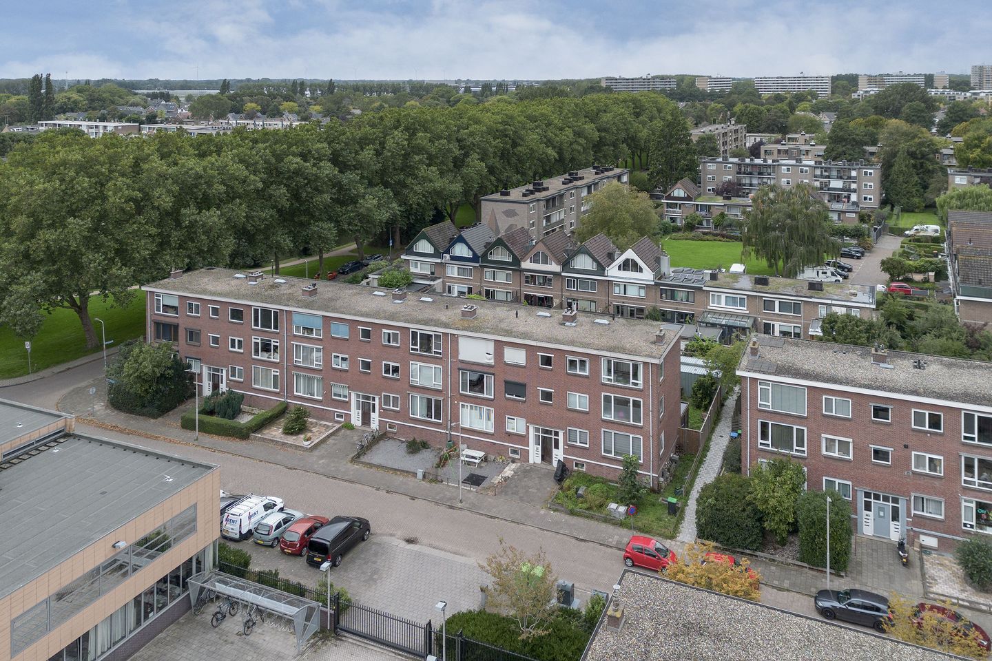 Photo 25 of Mr. Troelstrastraat 31-A