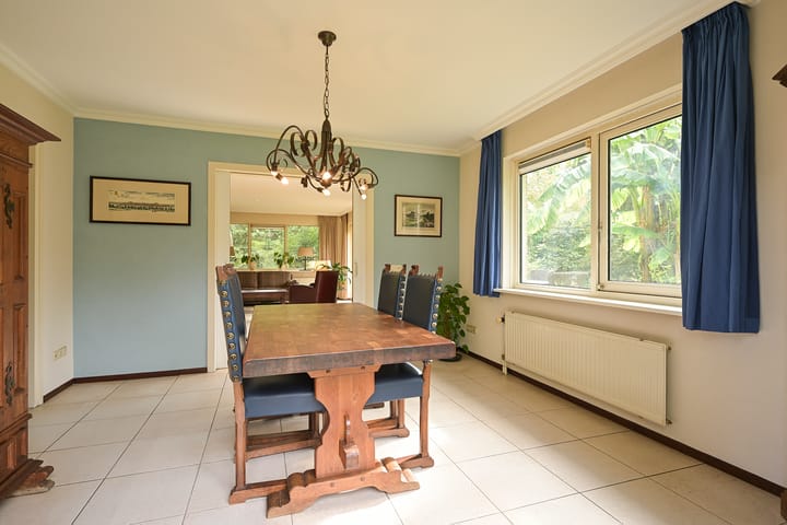 Vrijstaande woning te koop: Van Calcarlaan 33, Wassenaar