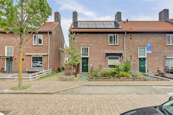Foto 4 van Esdoornstraat 13