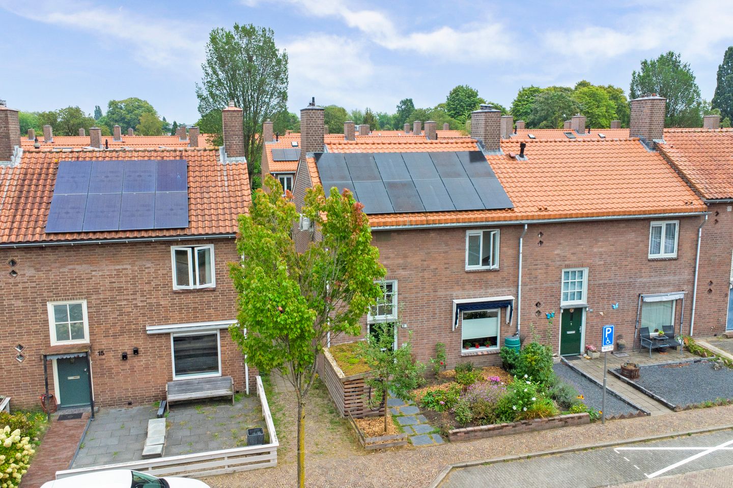 Foto 44 van Esdoornstraat 13