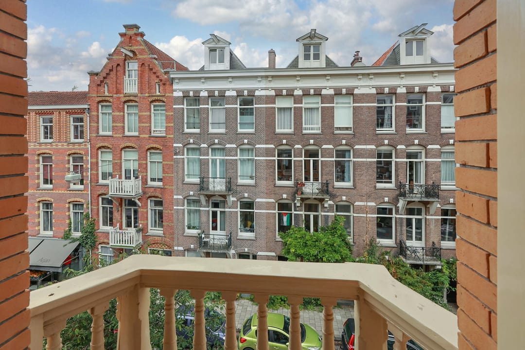 Photo 26 of Eerste Helmersstraat 81-C