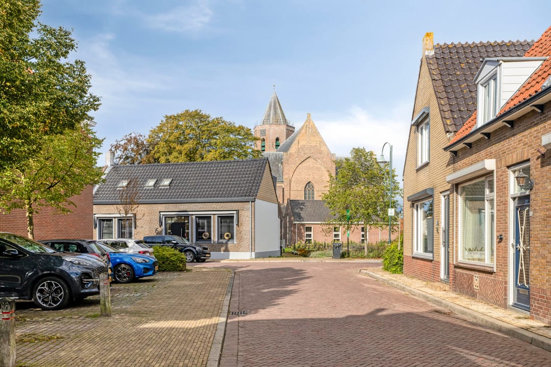Foto 46 van Langestraat 27-A