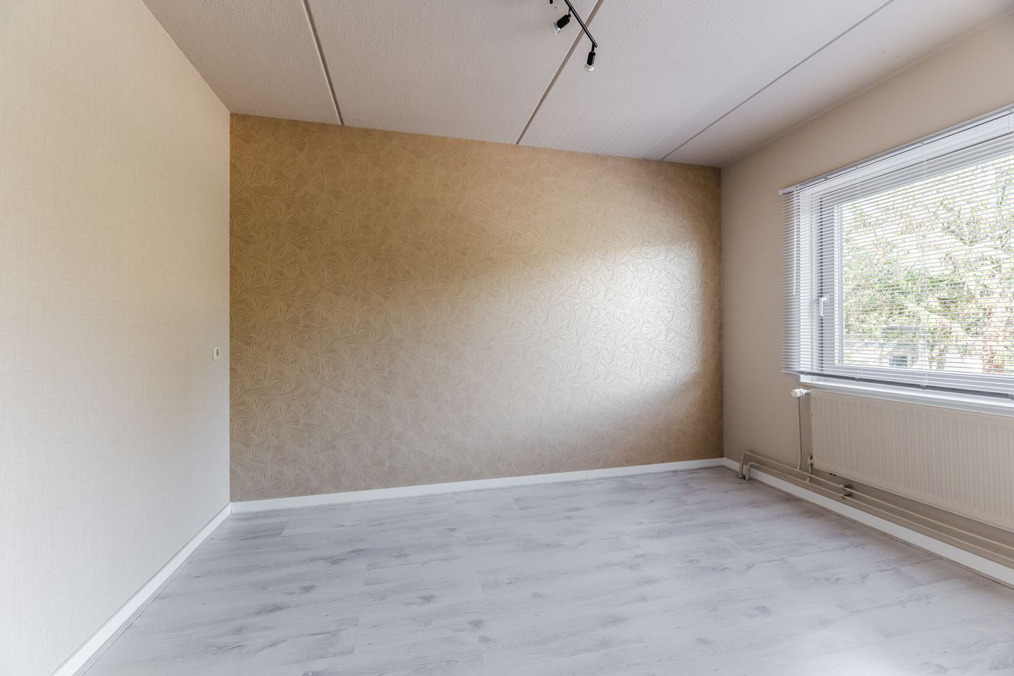 Photo 19 of Ophemertstraat 79