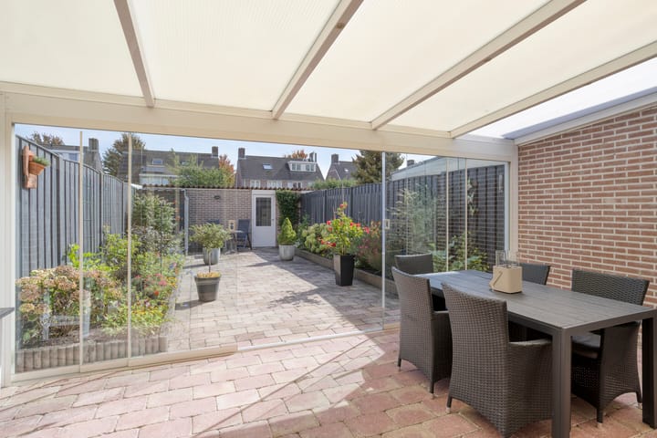 Tussenwoning te koop: Deldenstraat 8, Tilburg