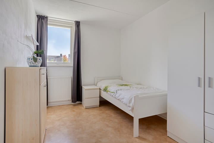 Tussenwoning te koop: Deldenstraat 8, Tilburg