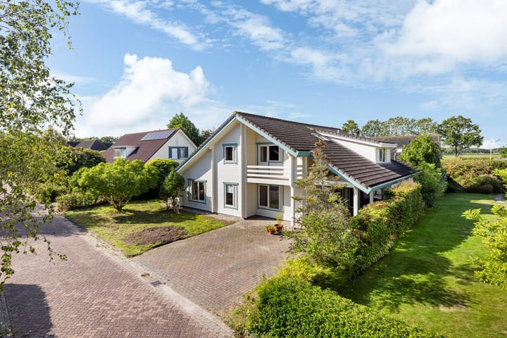 Vrijstaande woning te koop: Stoppelmaad 24, Oosterwolde (Fr)