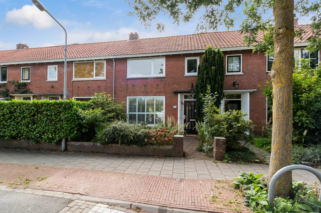 Foto 1 van Van Kretschmar van Veenlaan 15