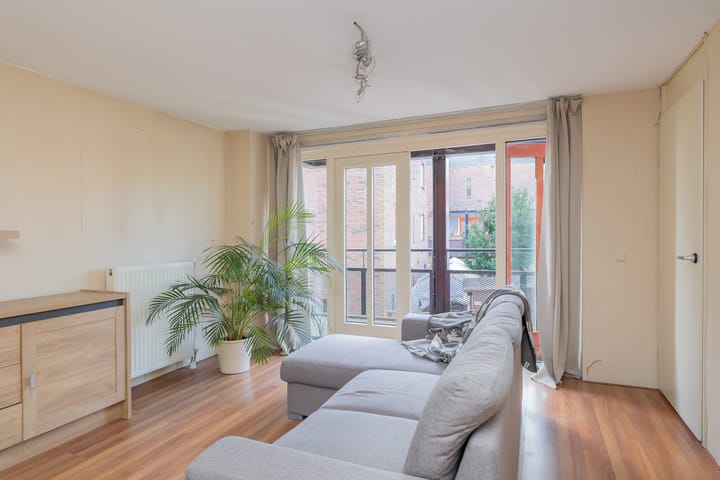 Appartement te koop: Siciliano 165, Nieuw-Vennep