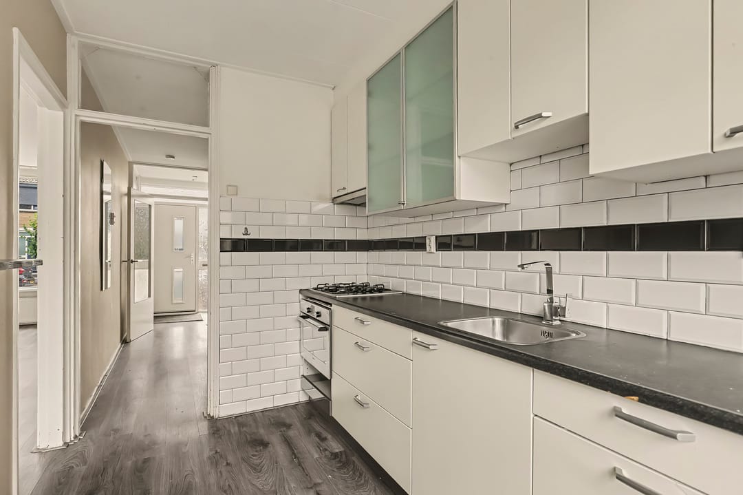 Photo 7 of Van Eedenstraat 69