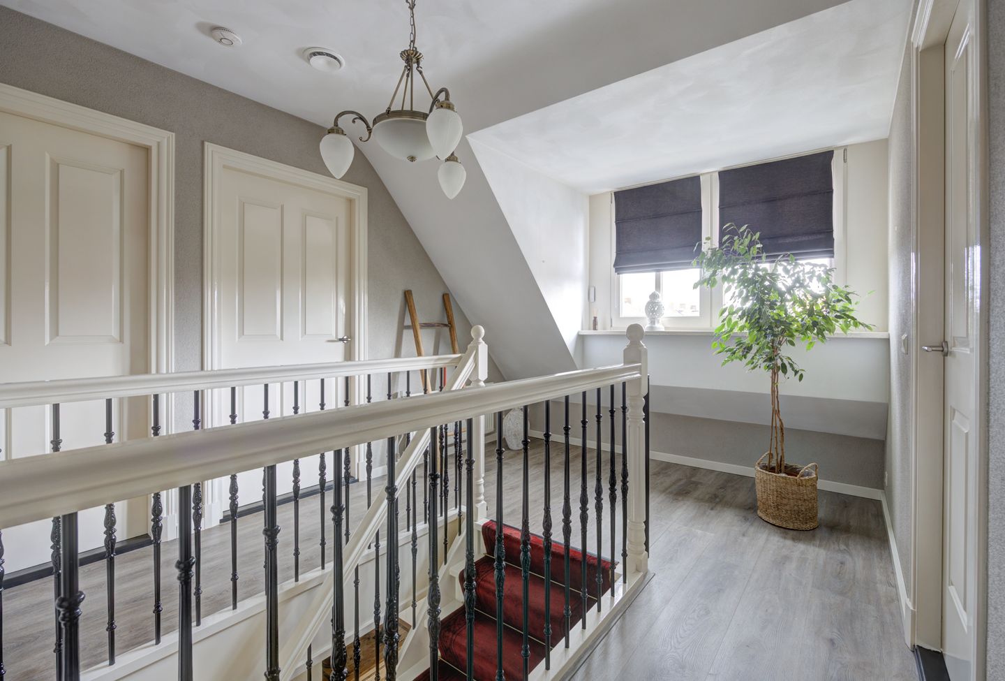Photo 20 of Onze Lieve Vrouwestraat 120
