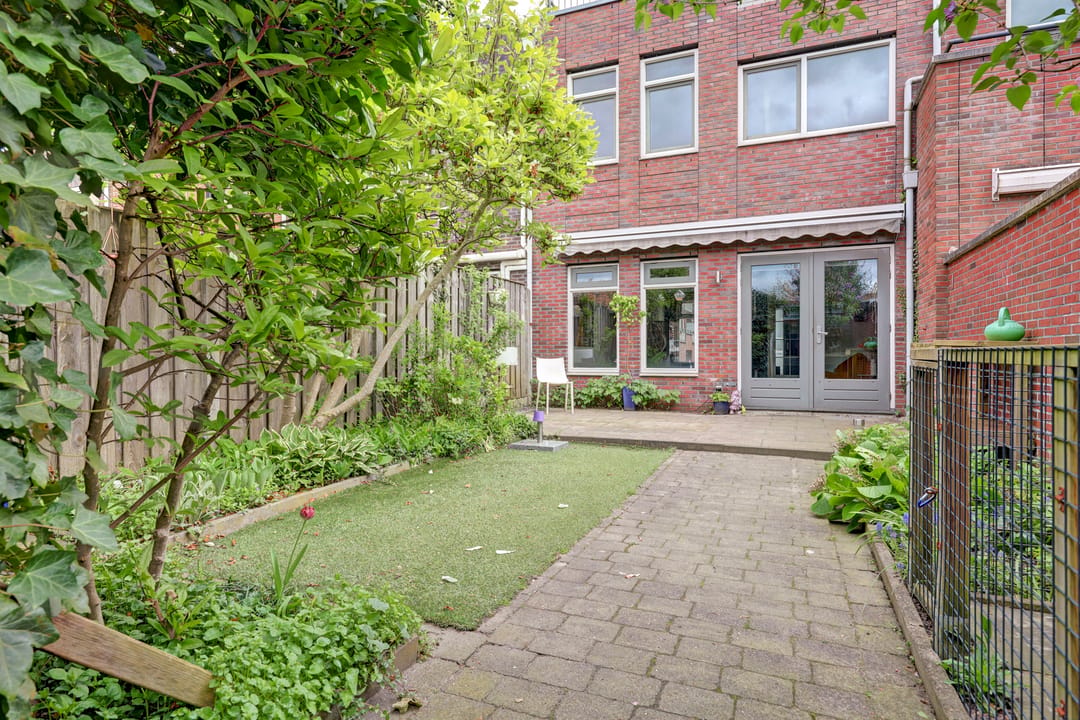 Photo 38 of Nassaustraat 29