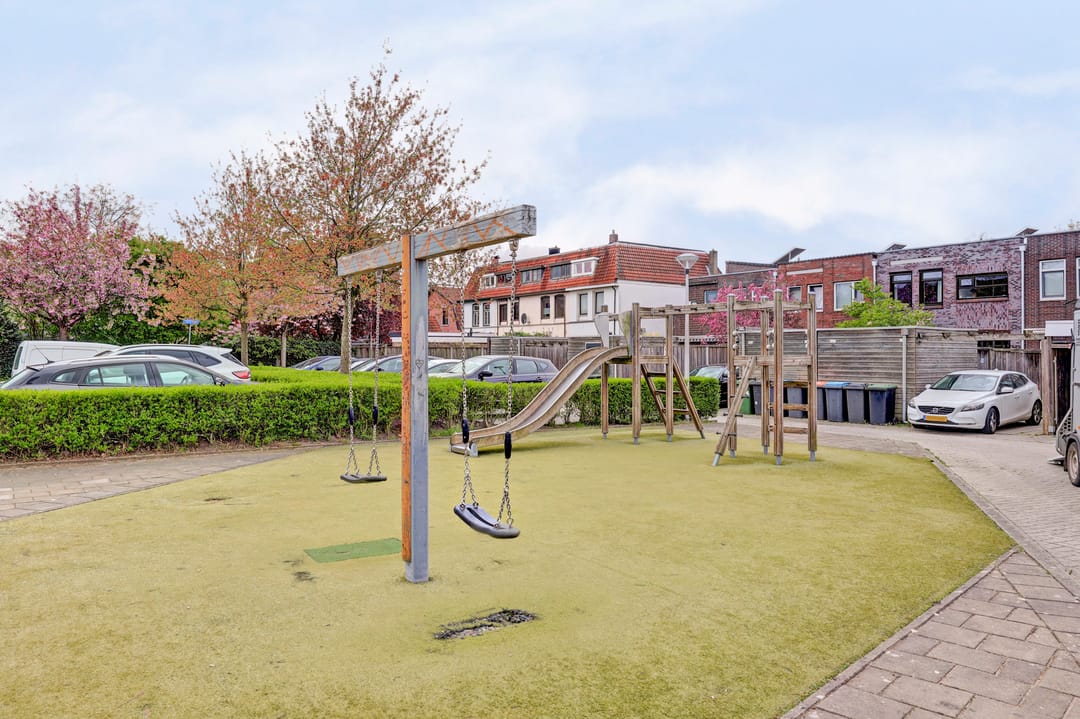 Photo 11 of Nassaustraat 29