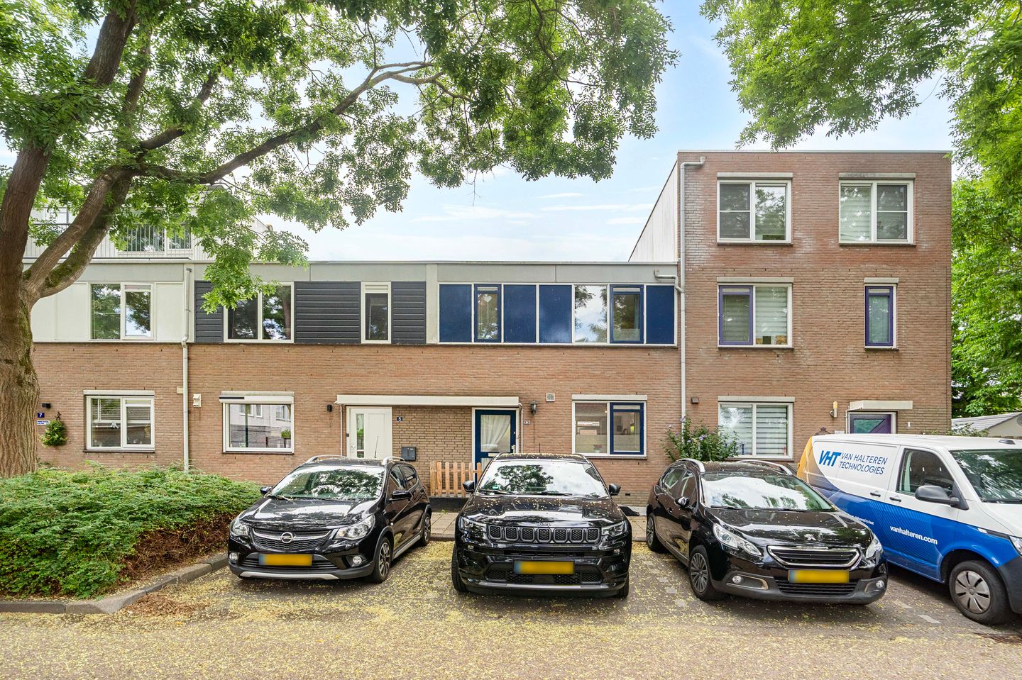 Foto 1 van Hemelsblauw 3