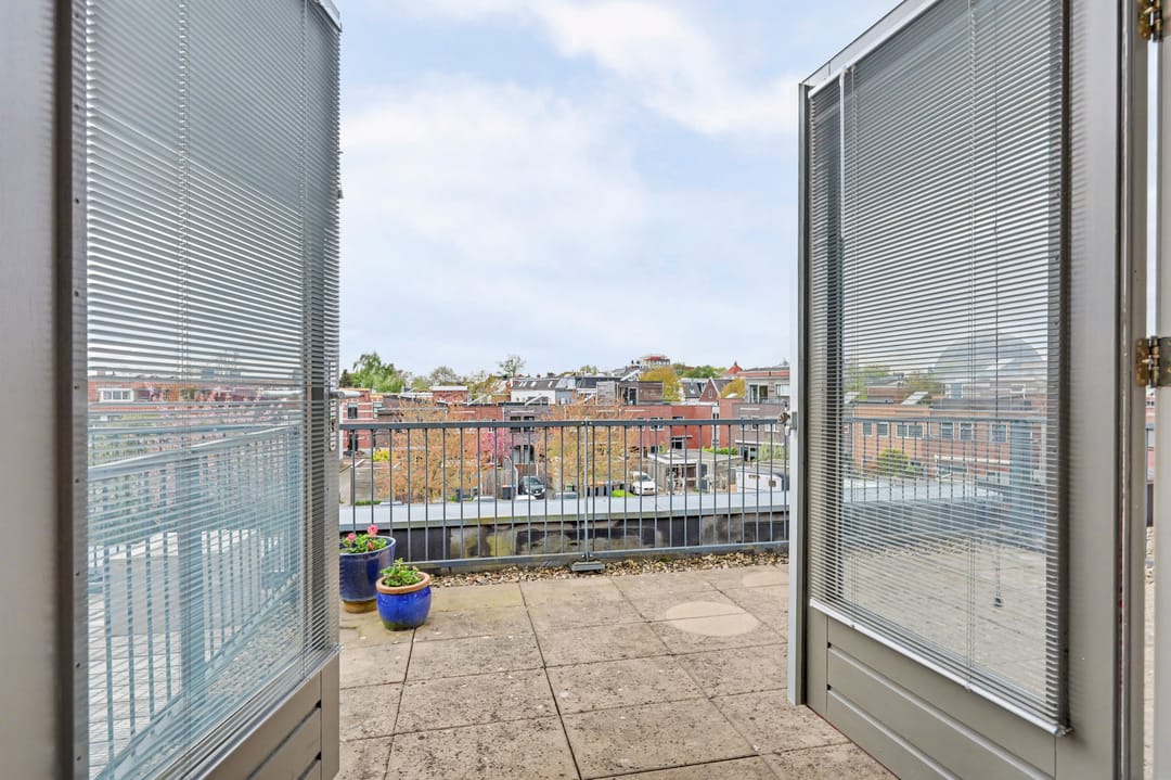 Photo 32 of Nassaustraat 29