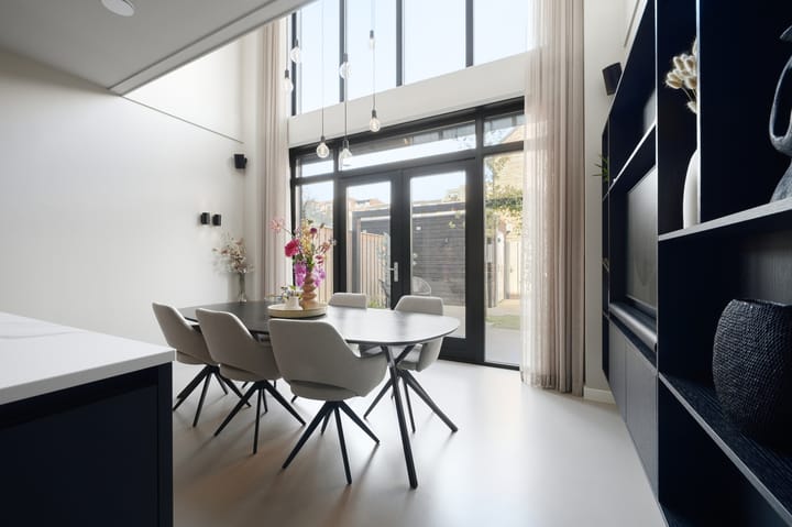Tussenwoning te koop: Parelmoervlinderlaan 130, Rijswijk (Zh)
