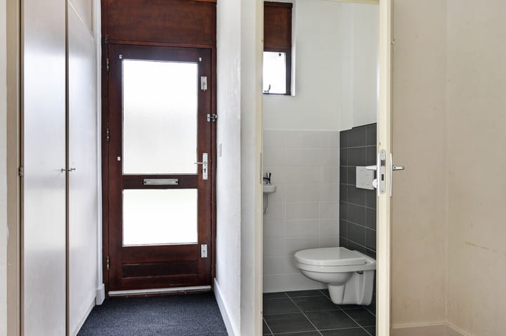 Hoekwoning te huur: Gildebrink 5, Rhoon