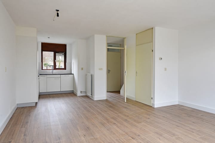 Hoekwoning te huur: Gildebrink 5, Rhoon