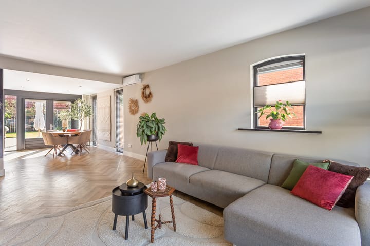 Hoekwoning te koop: Dr. Kuijperstraat 15, Oldenzaal