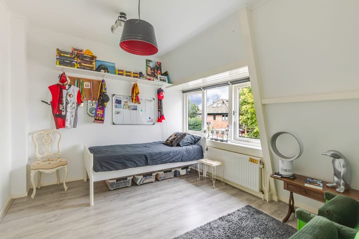 Twee-onder-één-kap te koop: Van der Heijdenlaan 101, Zeist