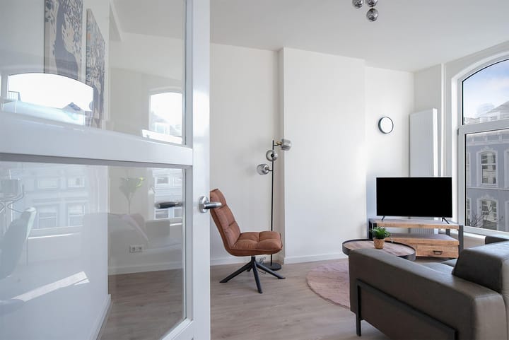 Appartement te huur: Van Oldenbarneveltstraat 135B02, Rotterdam