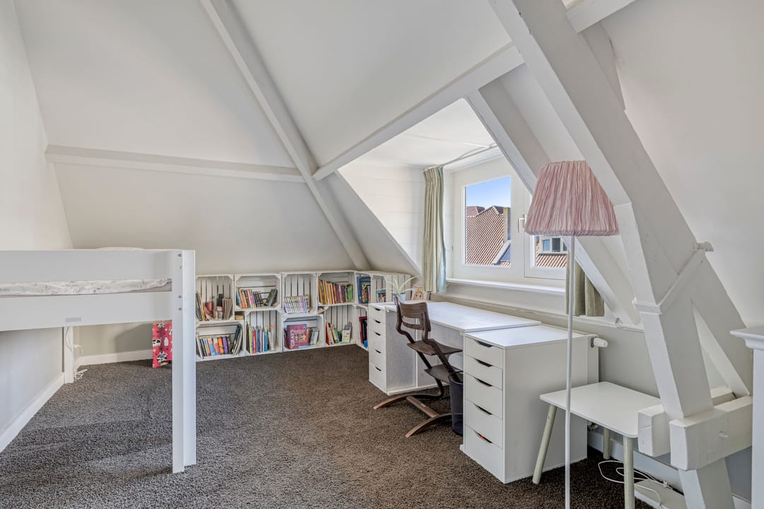 Photo 37 of Edenstraat 90
