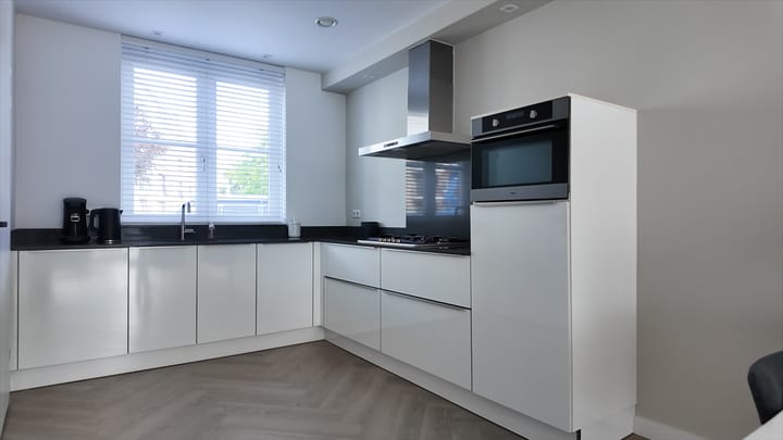 Tussenwoning te koop: J van Oldenbarneveldtstr 34, Zaltbommel
