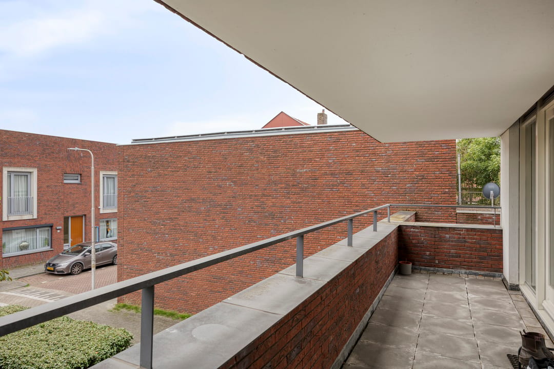 Photo 8 of Trompstraat 15-09