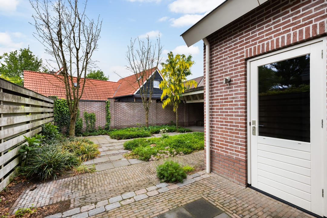 Photo 32 of Sperwerstraat 3