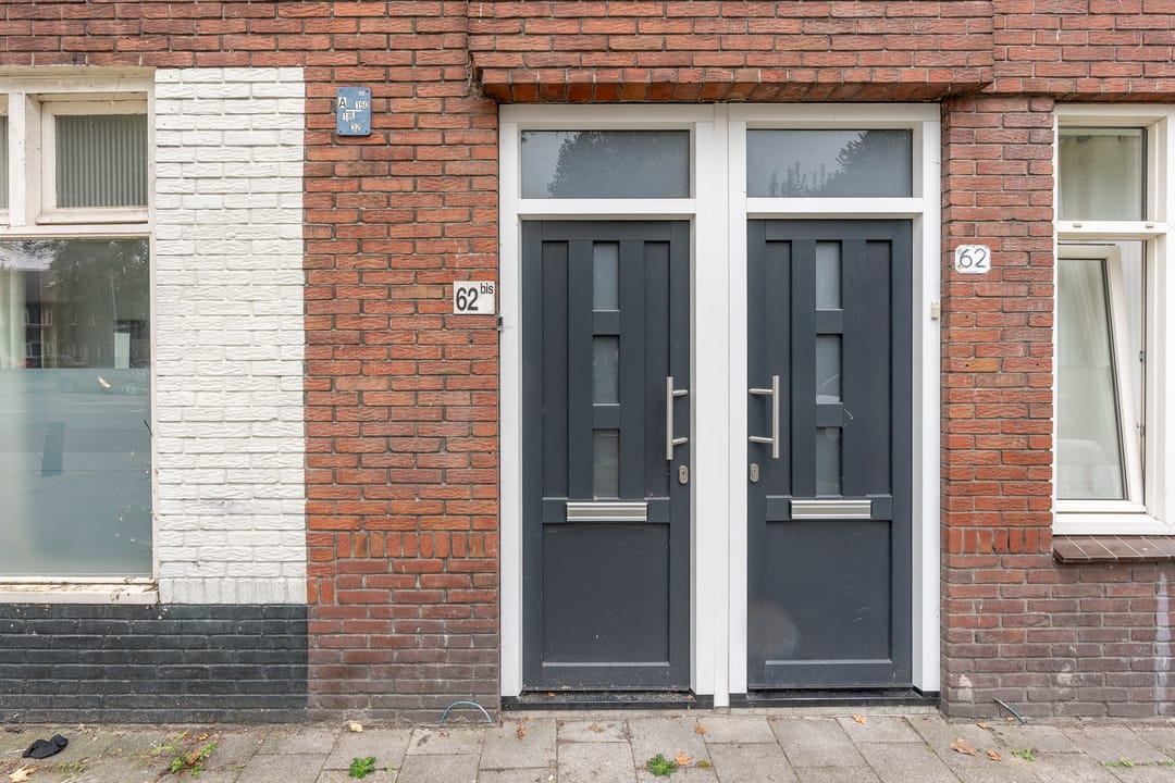 Photo 7 of Burgemeester van Tuyllkade 62-BS