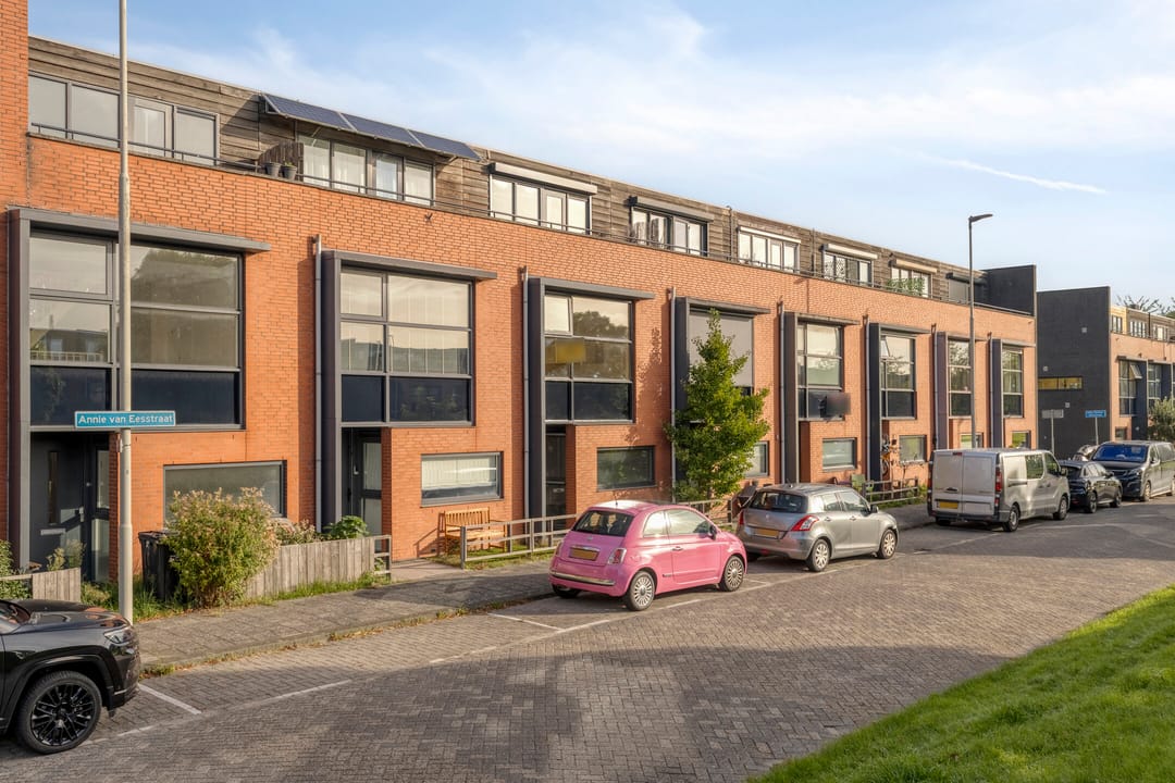 Photo 1 of Annie van Eesstraat 27
