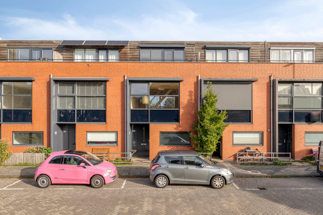 Photo 37 of Annie van Eesstraat 27