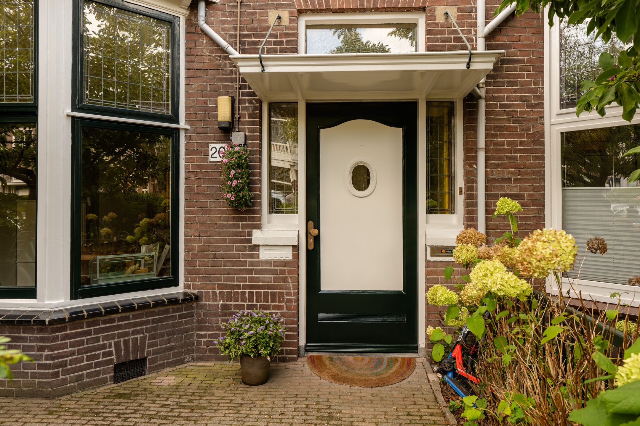 Foto 42 van Thomas Schwenckestraat 20