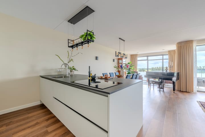 Appartement te koop: Gietijzer 168, Hardinxveld-Giessendam