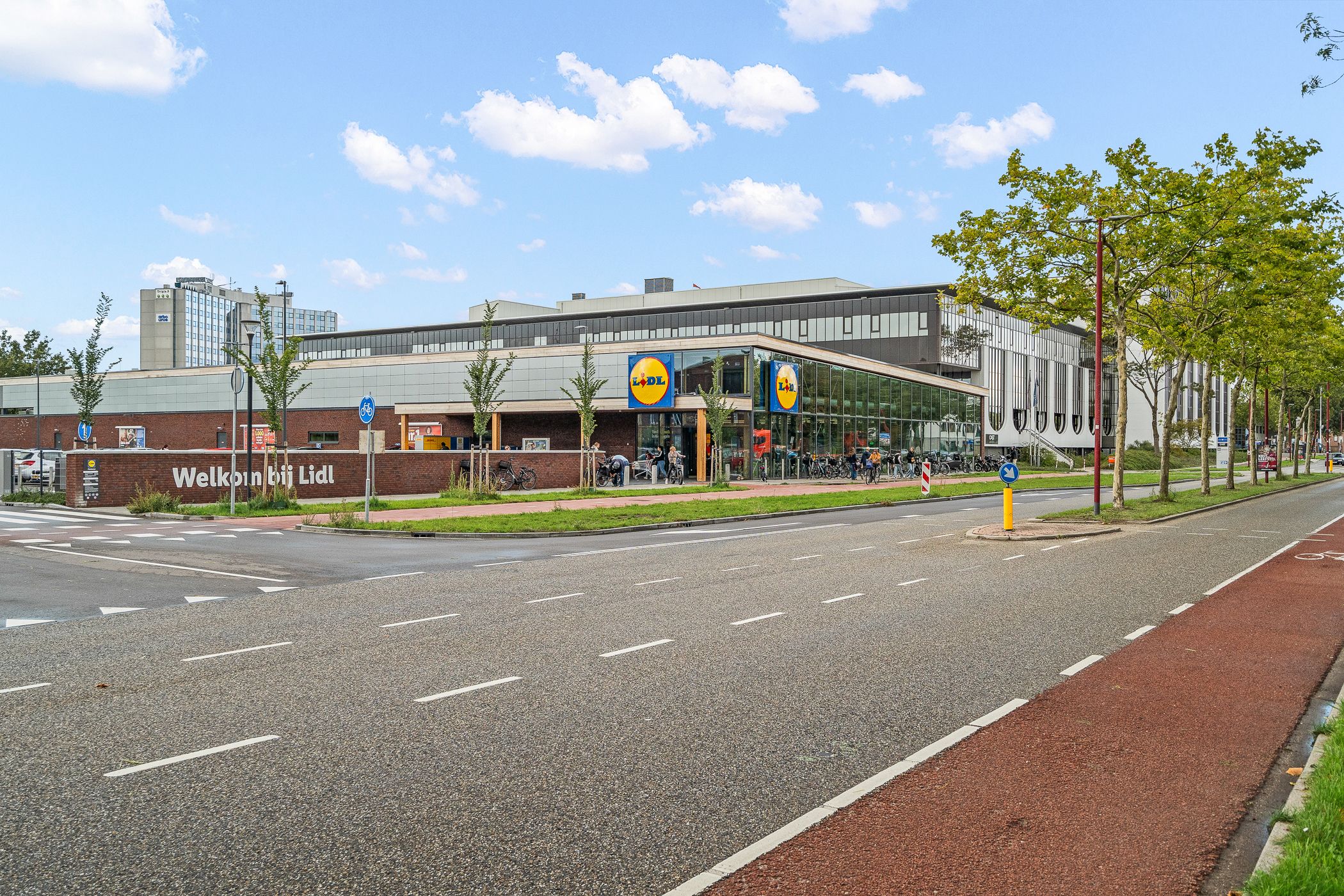 Foto 12 van Buizerdlaan 86