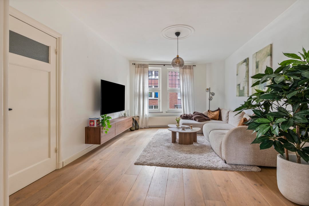 Photo 8 of Nassaustraat 55