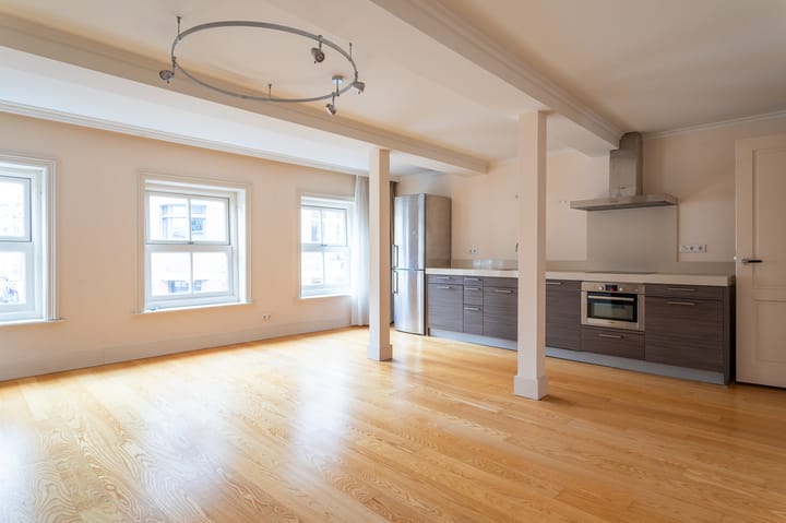 Appartement te huur: Noordeinde 62D, 'S-Gravenhage