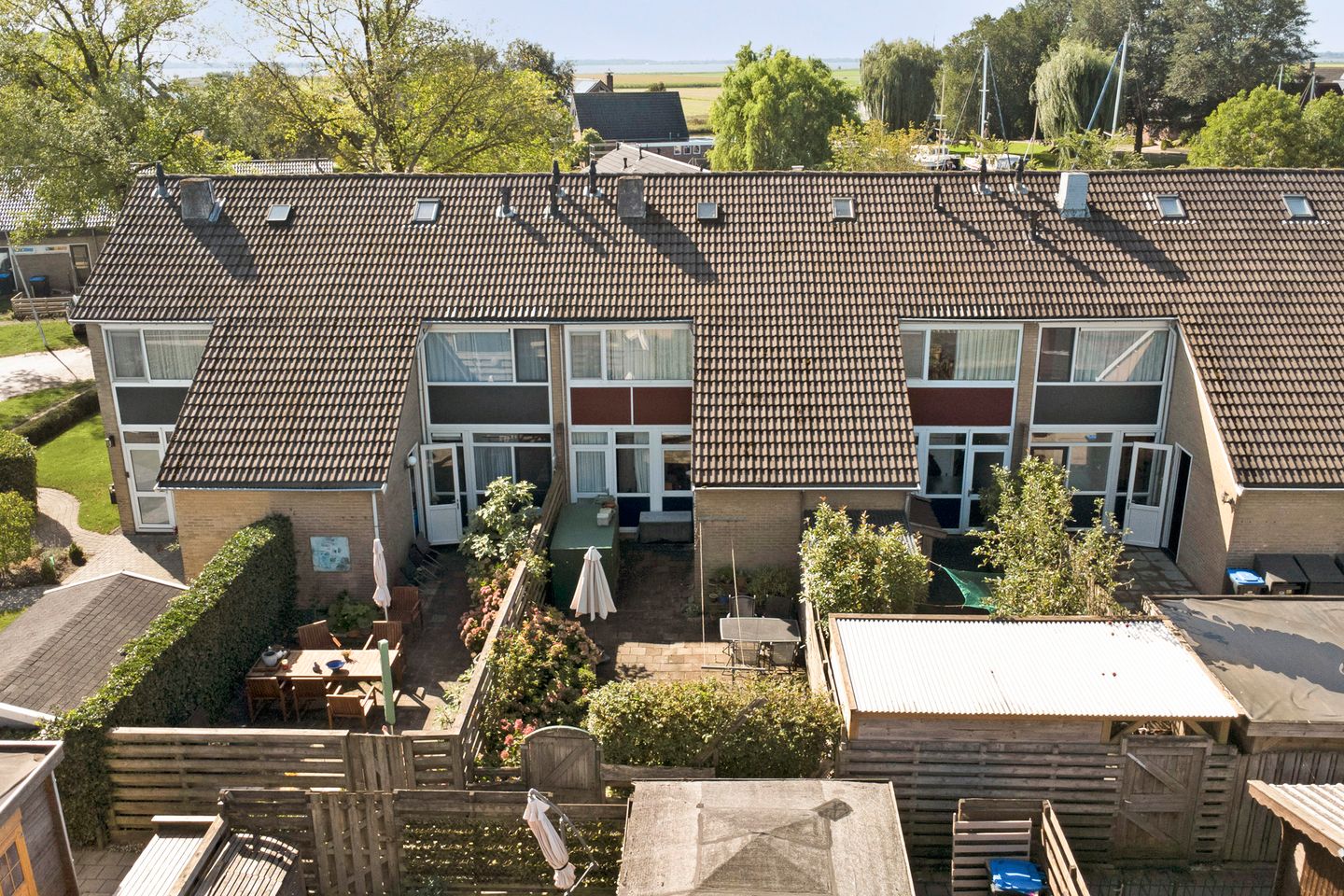 Foto 1 van Leegwar 6