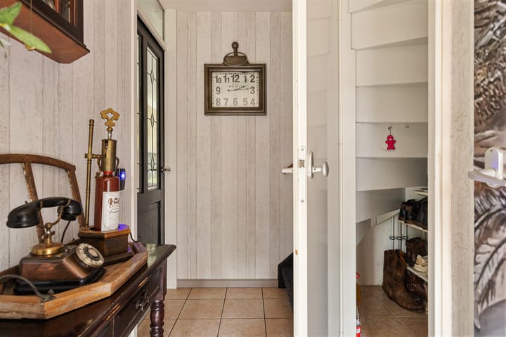 Tussenwoning te koop: Oldenhave 43, Emmen