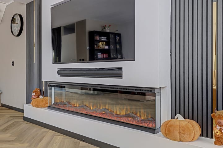 Tussenwoning te koop: Platte Driedijk 63, Hoogvliet Rotterdam