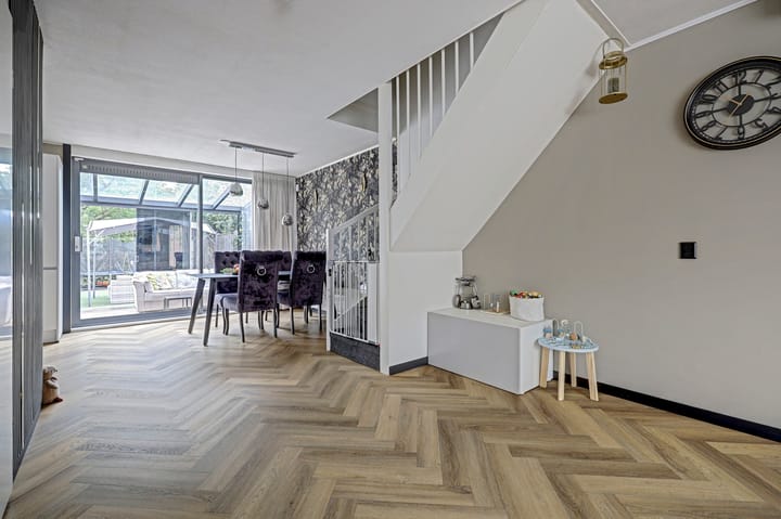 Tussenwoning te koop: Platte Driedijk 63, Hoogvliet Rotterdam