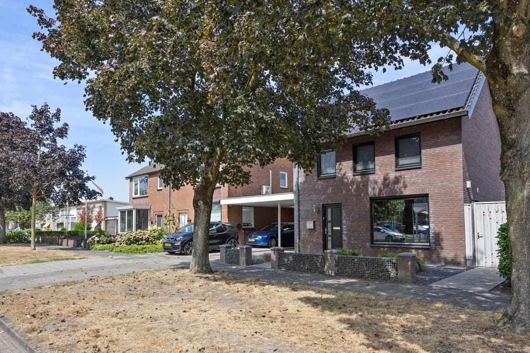 Foto 53 van Esdoornstraat 18