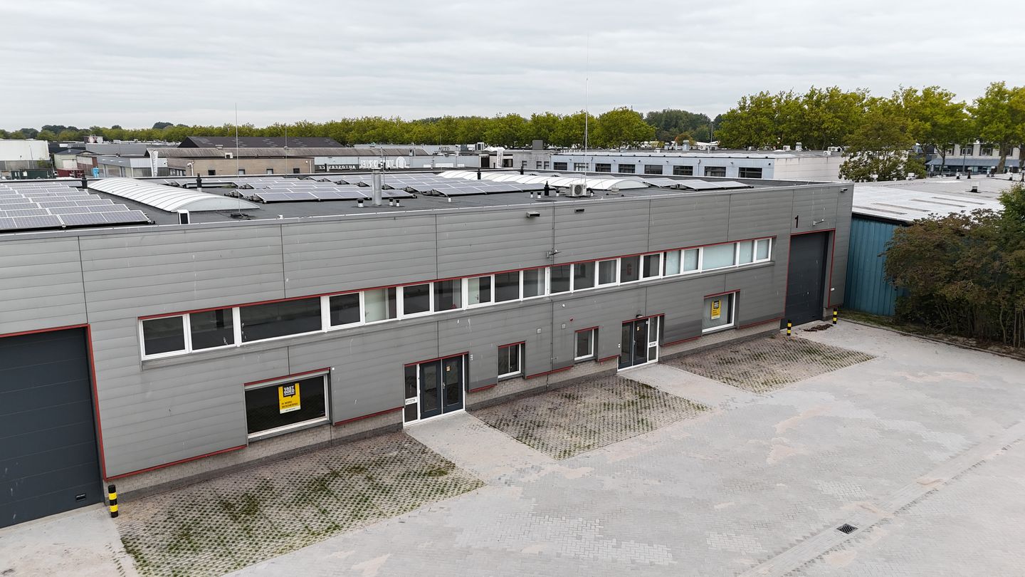 Bekijk foto 3 van Bessemerstraat 1