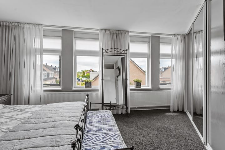 Hoekwoning te koop: Zonnehof 54, Waddinxveen