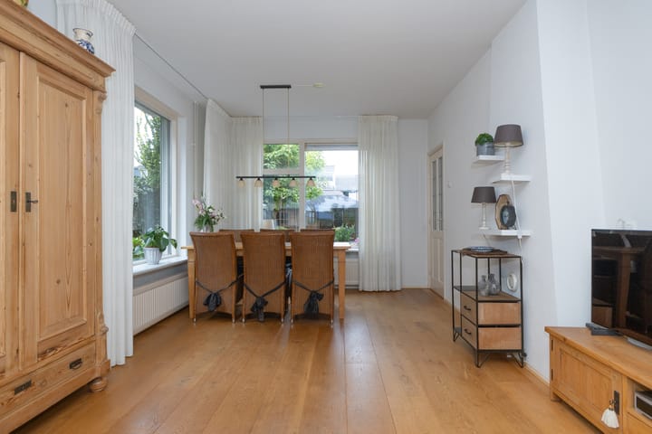 Vrijstaande woning te koop: de Kade 11, Wapenveld